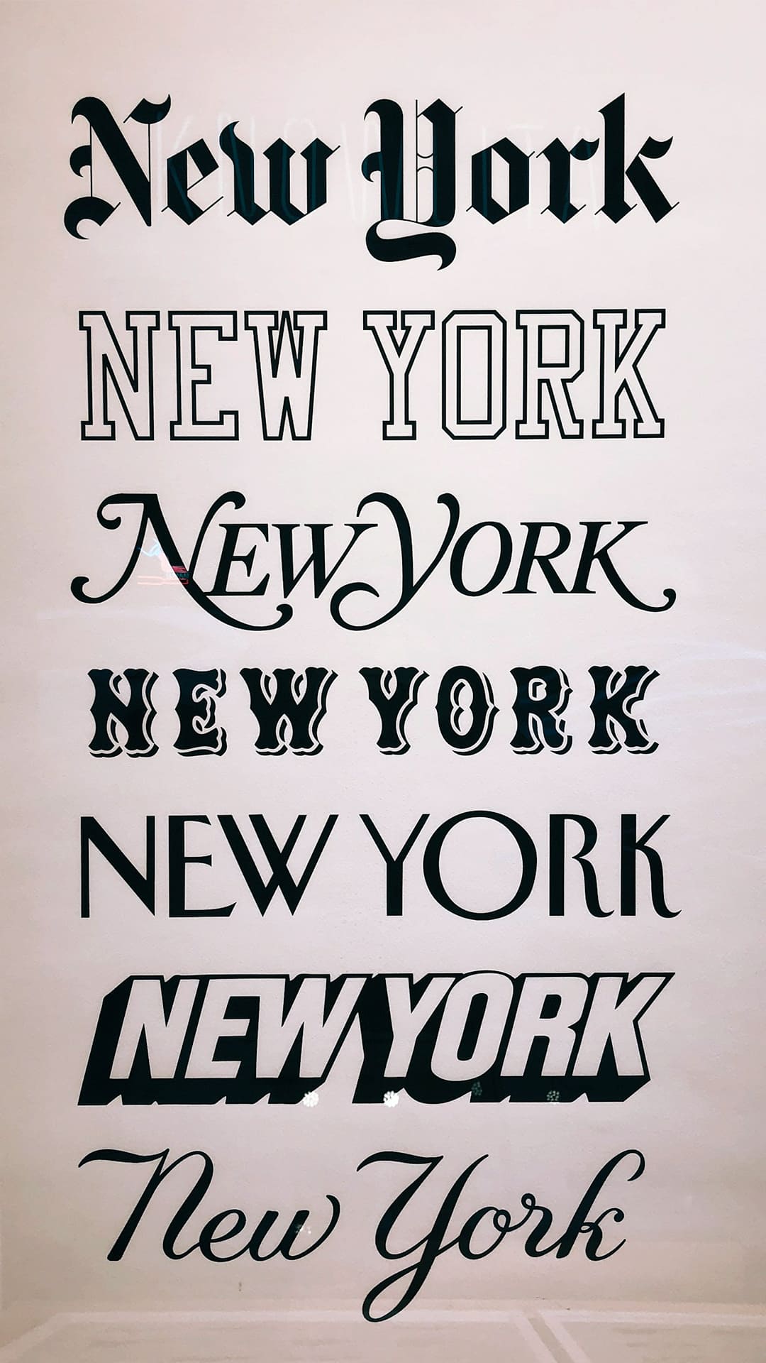 Tipografia com estilos de fontes diferentes escrito New York